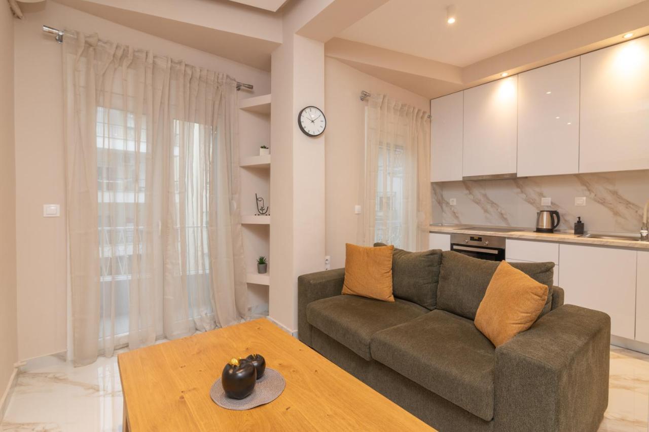 Appartement White Lux Heaven Saint Dimitrios à Thessalonique Extérieur photo